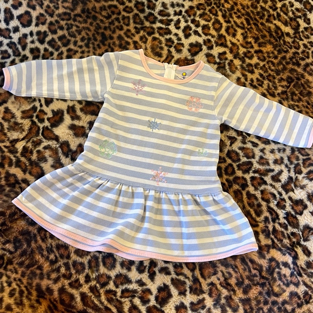 ❄️Christmas or Winter striped shirt with snowflakes ❄️